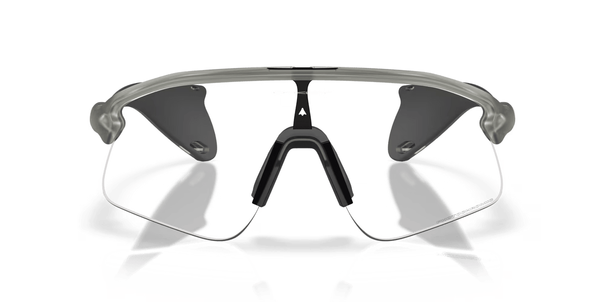 Oakley Stunt Devil performance sunglasses in Grey Ink with Clear to Black photochromic lens – additional product view