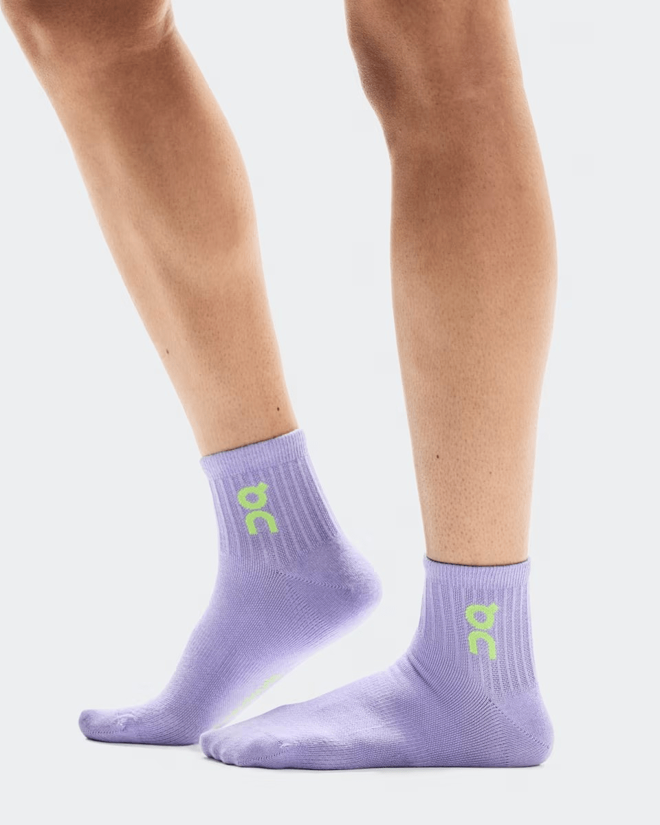 On Logo Socks Mid 3-Pack in Orchid / Comet – alternate product view