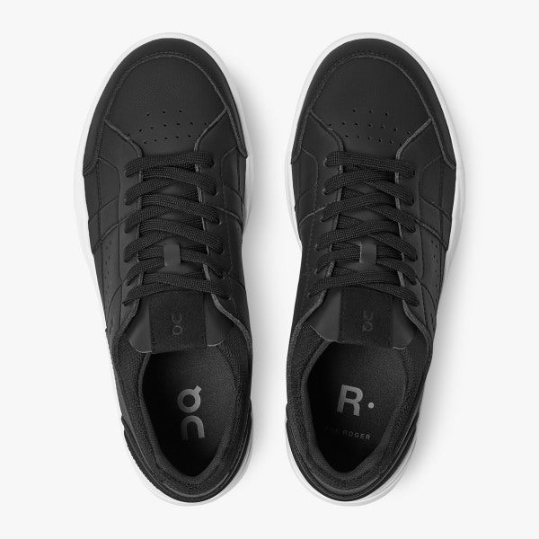 On THE ROGER Clubhouse women's lifestyle shoe in Black / White – top view
