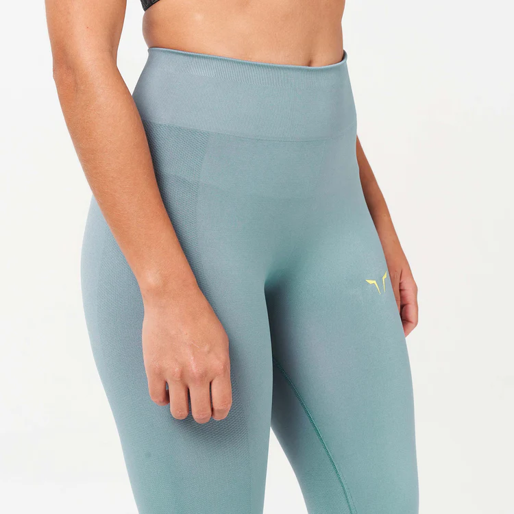 Puma evoknit seamless panelled 2025 leggings