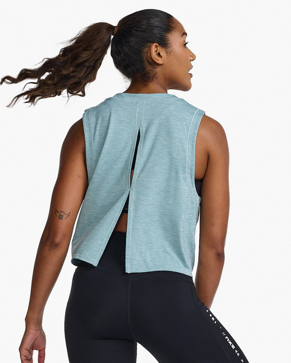 Motion Crop Tank - (W)