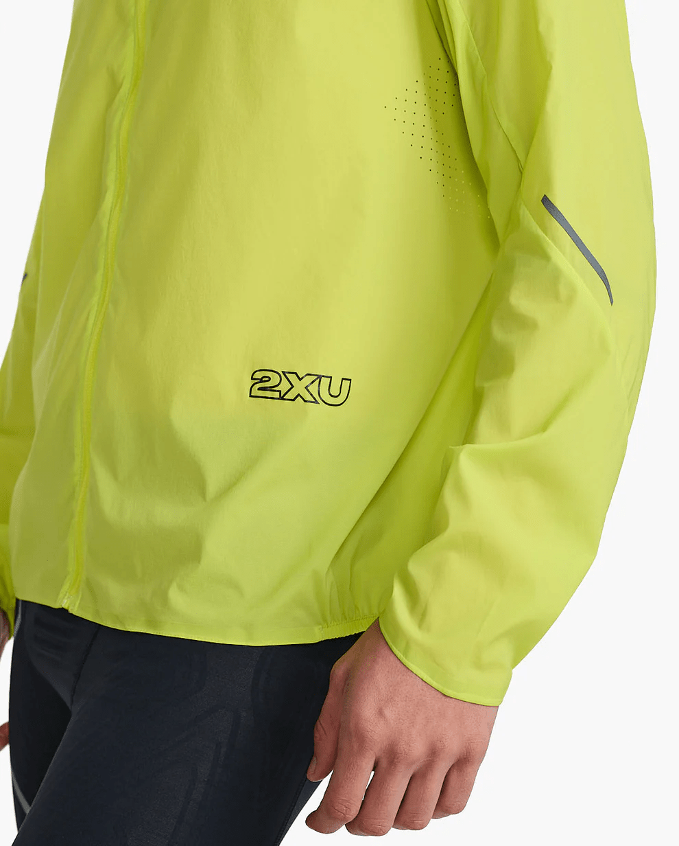 2XU Men's Light Speed Ultralight Jacket - 8 - Xciter Sports Apparel