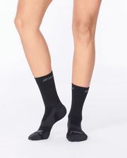 2XU Vectr Light Cushion Crew Socks – Black/Titanium - 3 - Xciter Sports Apparel