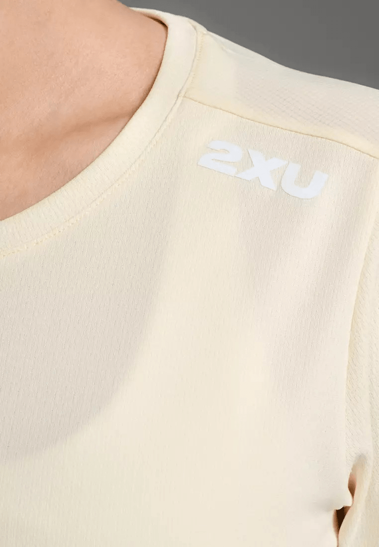 Women's 2XU Aero Tee - Moisture - Wicking Running Shirt - 10 - Xciter Sports Apparel