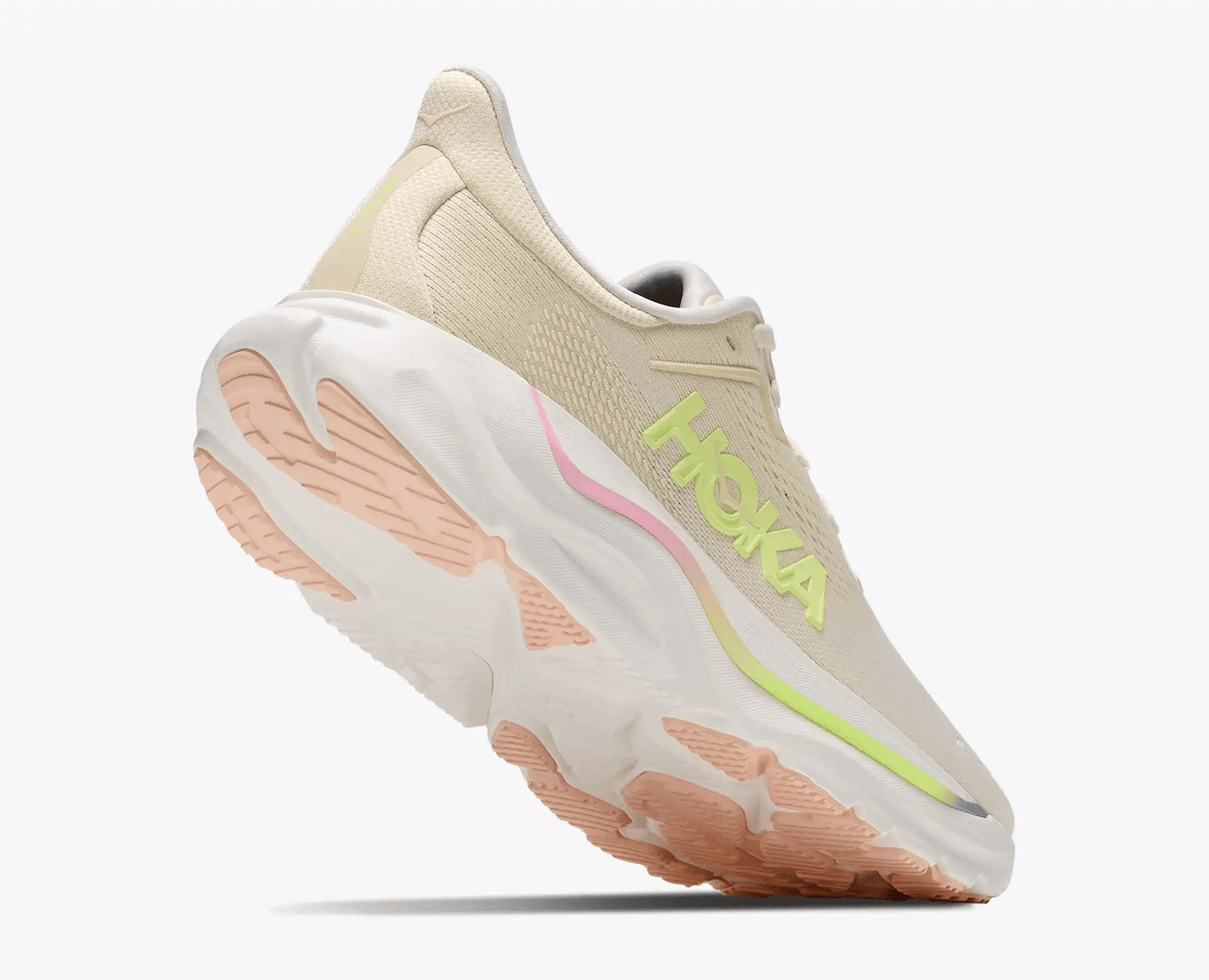 HOKA Arahi 9 women's stability running shoes – Vintage Yellow / Alabaster – lateral side view