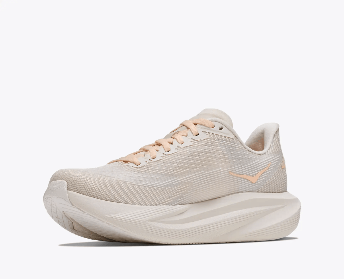 HOKA Mach 7 women's road running shoe in Oat Milk / Alabaster – alternate side view