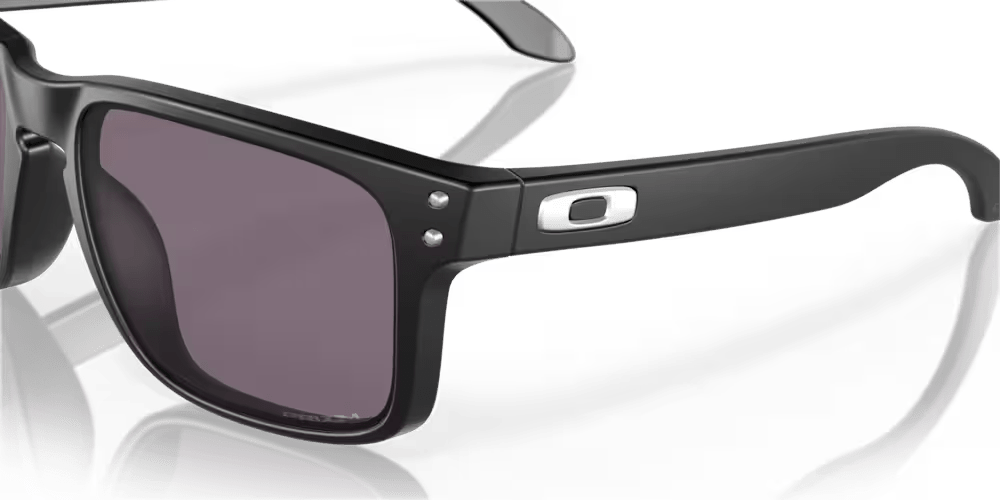Oakley Holbrook Sunglasses | Matte Black / Prizm Grey - 6 - Xciter Sports Apparel
