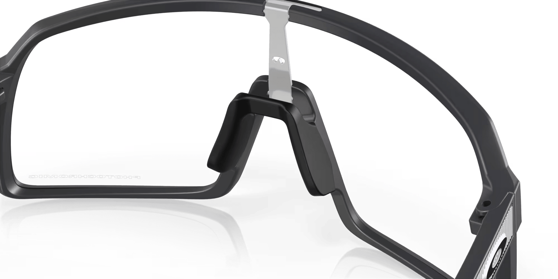 Oakley Sutro | Matte Carbon / Clear to Black Iridium Photochromic - 7 - Xciter Sports Apparel