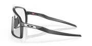 Oakley Sutro | Matte Carbon / Clear to Black Iridium Photochromic - 3 - Xciter Sports Apparel