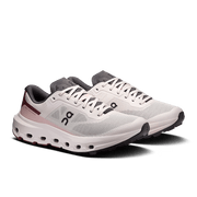 On Cloudvista 3 women's trail running shoe in Oyster / Barberry – three-quarter view