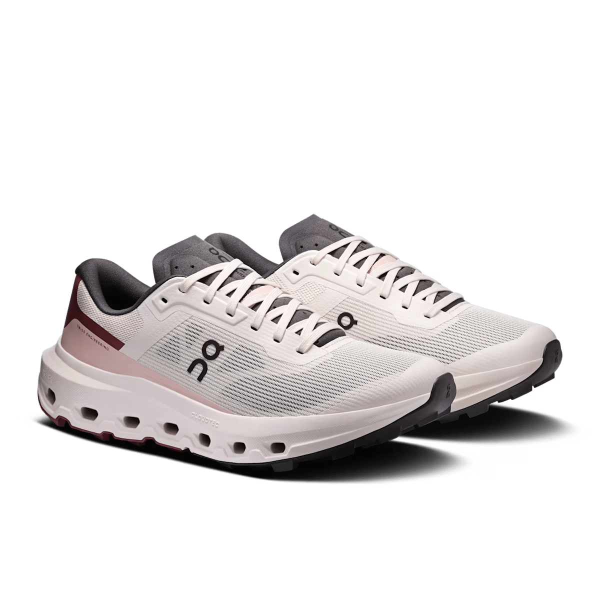 On Cloudvista 3 women's trail running shoe in Oyster / Barberry – three-quarter view