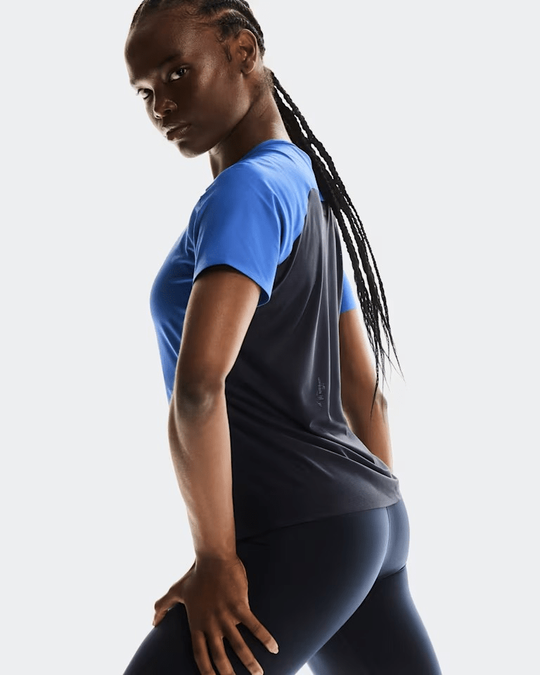 On Women's Performance - T - 4 - Xciter Sports Apparel