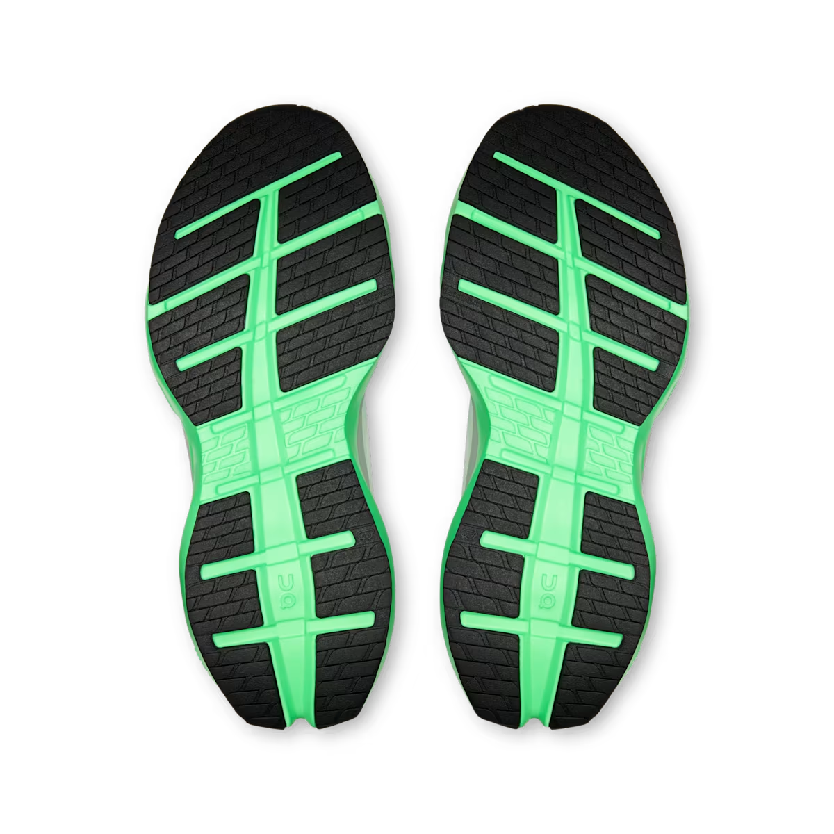 Outsoles of men's On Cloudrunner 3 Max running shoes in White | Verdite, showing the road tread.