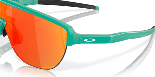 Oakley Corridor | Matte Celeste / Prizm Ruby | 924804