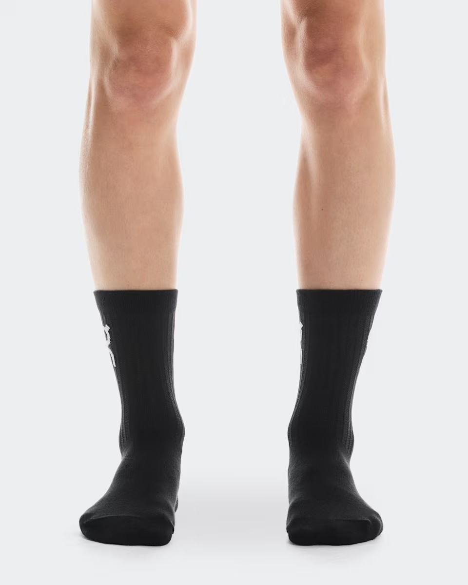 On Logo Socks High 3-Pack – Black | Premium Running Socks