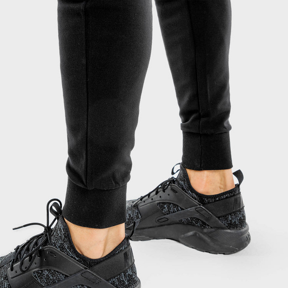 Statement Classic Joggers - Black