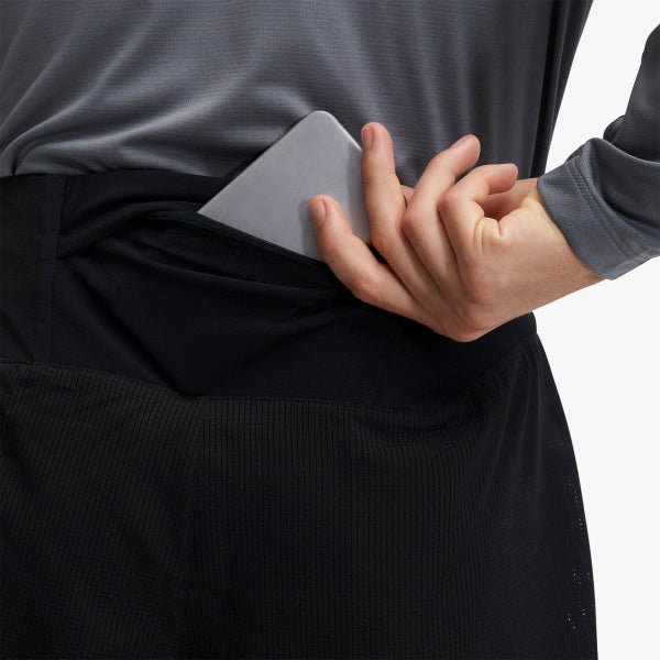 On Running Men's Lightweight Shorts | Twilight Black - 6 - Xciter Sports Apparel